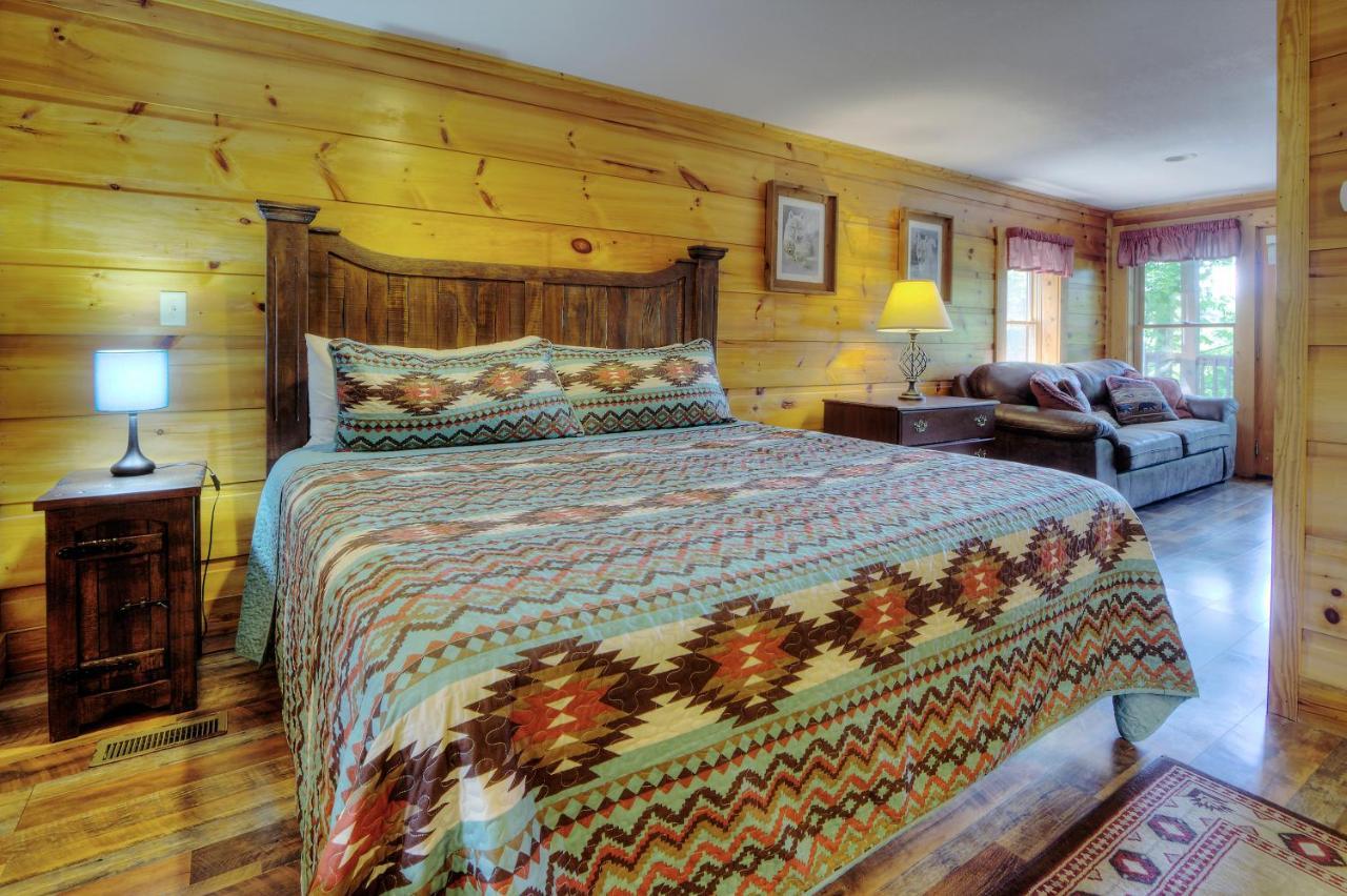Great Wolf Cabin In Pigeon Forge! Villa Eksteriør billede