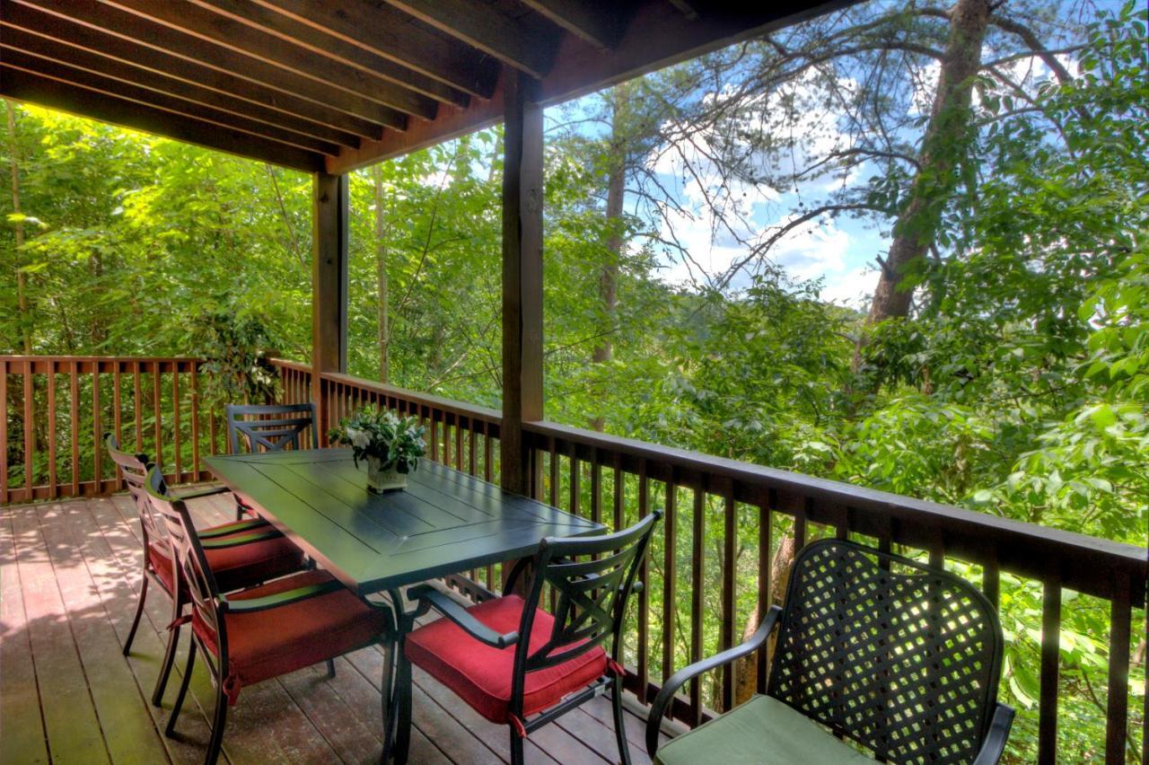 Great Wolf Cabin In Pigeon Forge! Villa Eksteriør billede