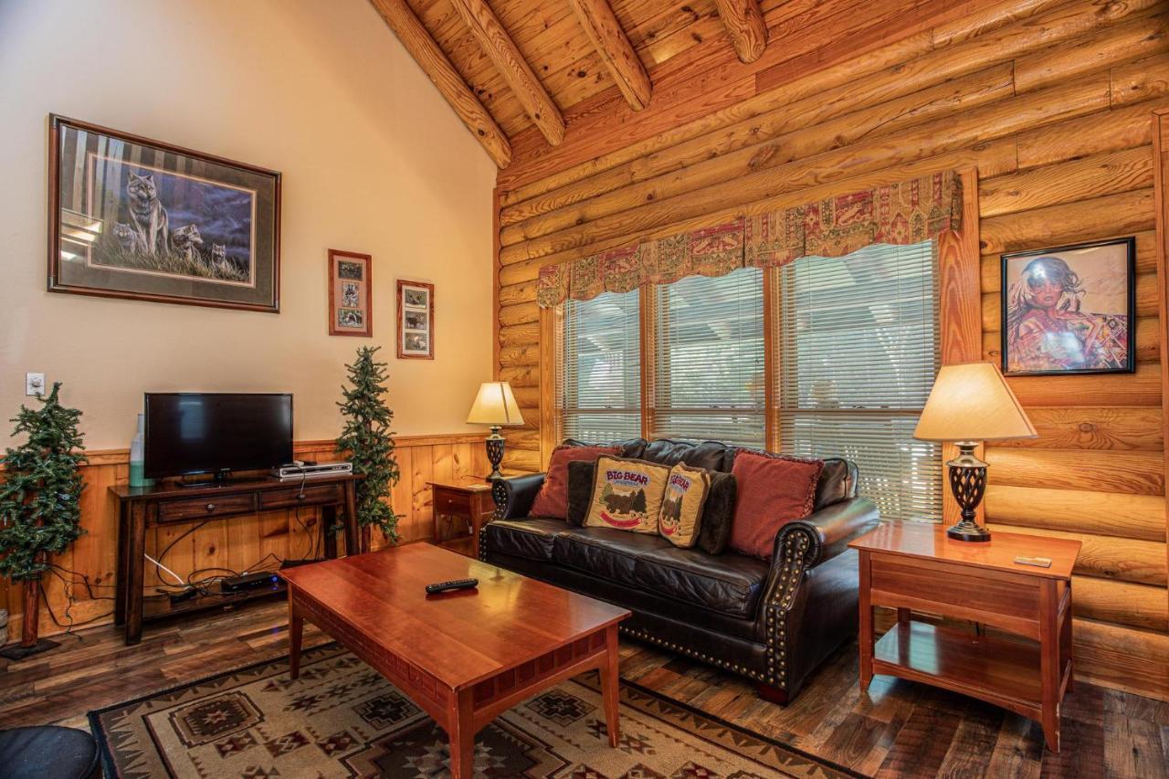Great Wolf Cabin In Pigeon Forge! Villa Eksteriør billede